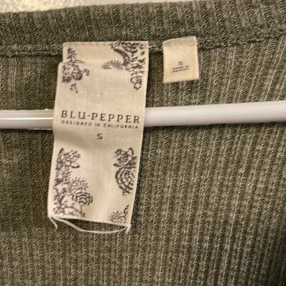 Women’s blouse - Picture 5 of 5